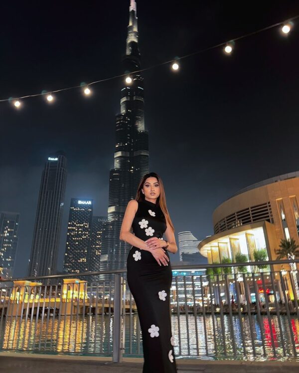 Noopur Artul X Miakee – Viara